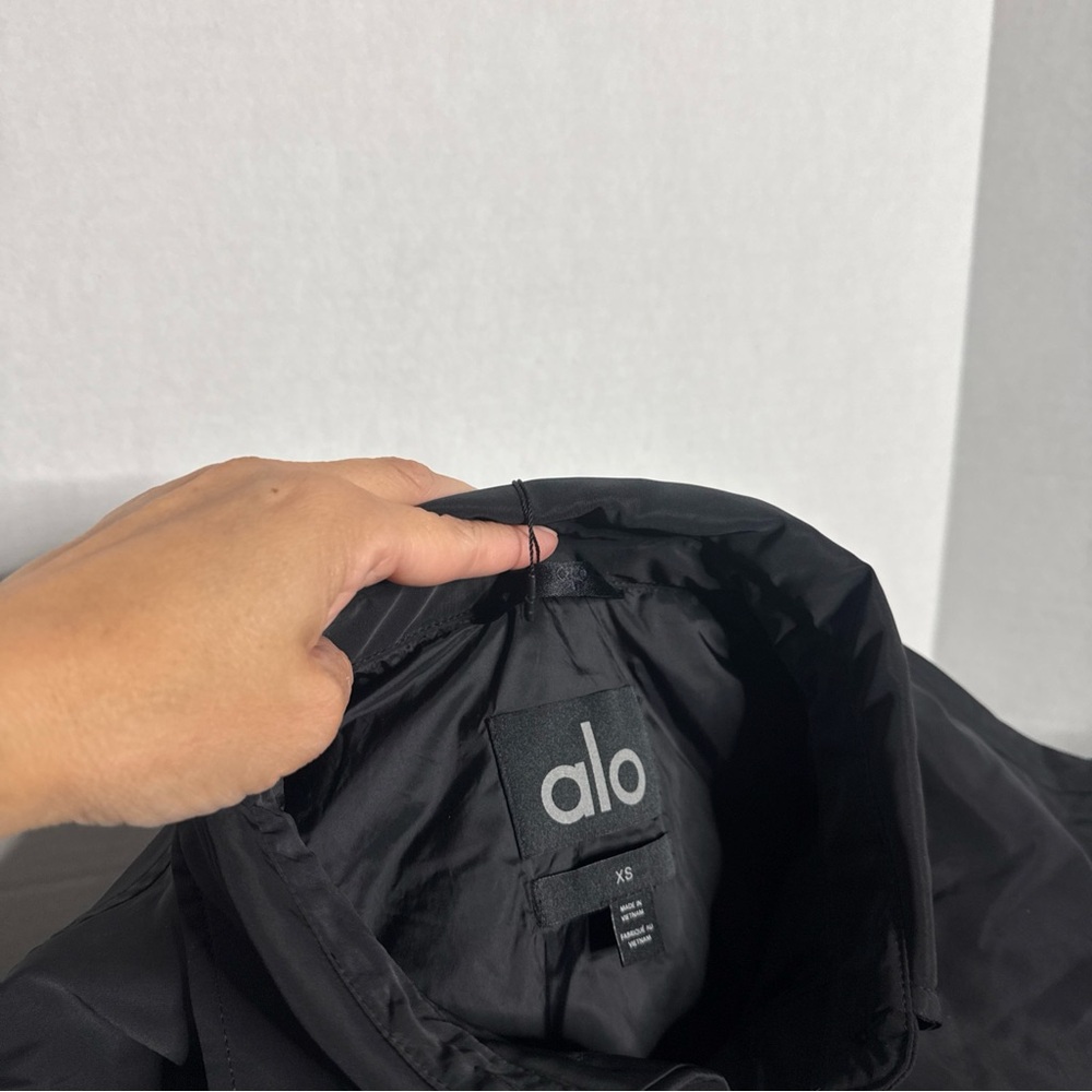 NEW ALO Socialite Shacket Black XS/S/M/L Lightweight Unisex Oversized Jacket - Picture 7 of 12